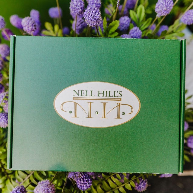 Candles & Accessories Nell Hill's